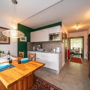 Apartament Chata Toma Apartment